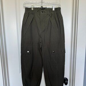 Cabi "Quantum Cargo" pants. size XS